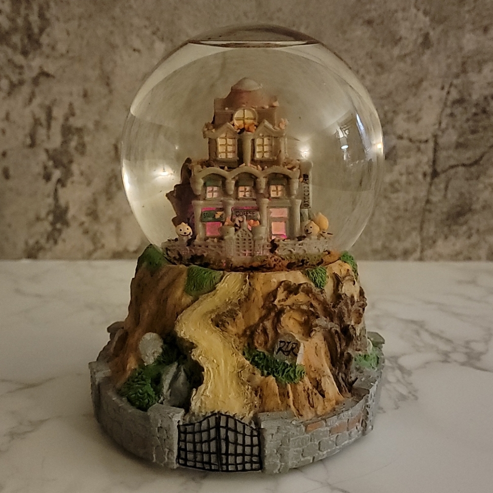 Starbucks Halloween Haunted House Snow globe SUPER RARE - Picture 3 of 12